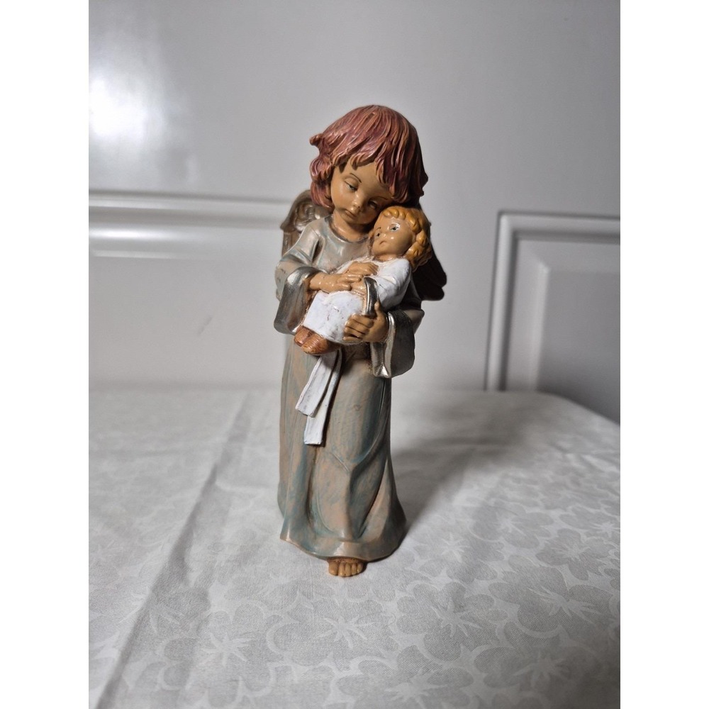 Fontanini Angel Holding Baby Lamb Dep Italy (835) 2000